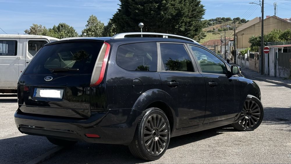 2010 - Focus 1.6 TDCi (poucos kms) Black Edition c/ muitos extras
