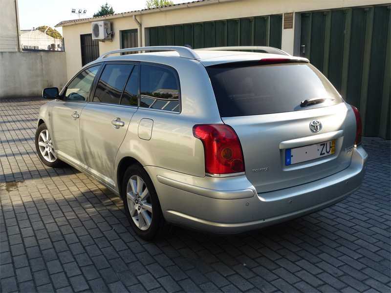 Toyota Avensis 2.0 Diesel—Muito Fiável | 3.100€ | Pele|Embraiagem Nova foto 3