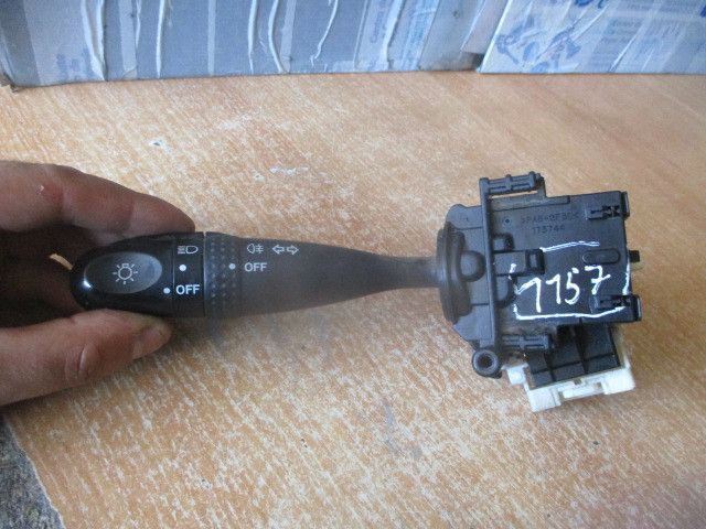 Conjunto / manetes de luzes e limpa vidros SUZUKI Grand Vitara II (JT,