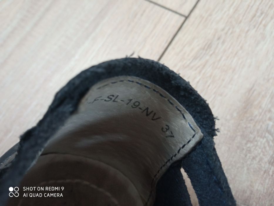 Buty skórzane  granatowe