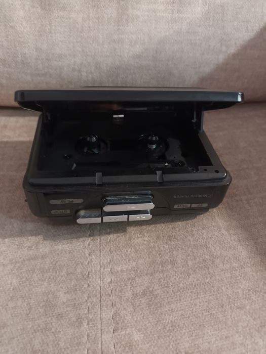 Walkman Sony WM-B15

- Modelo: WM-B115
- Função Meg