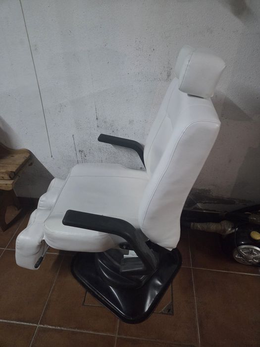Cadeirão multiusos