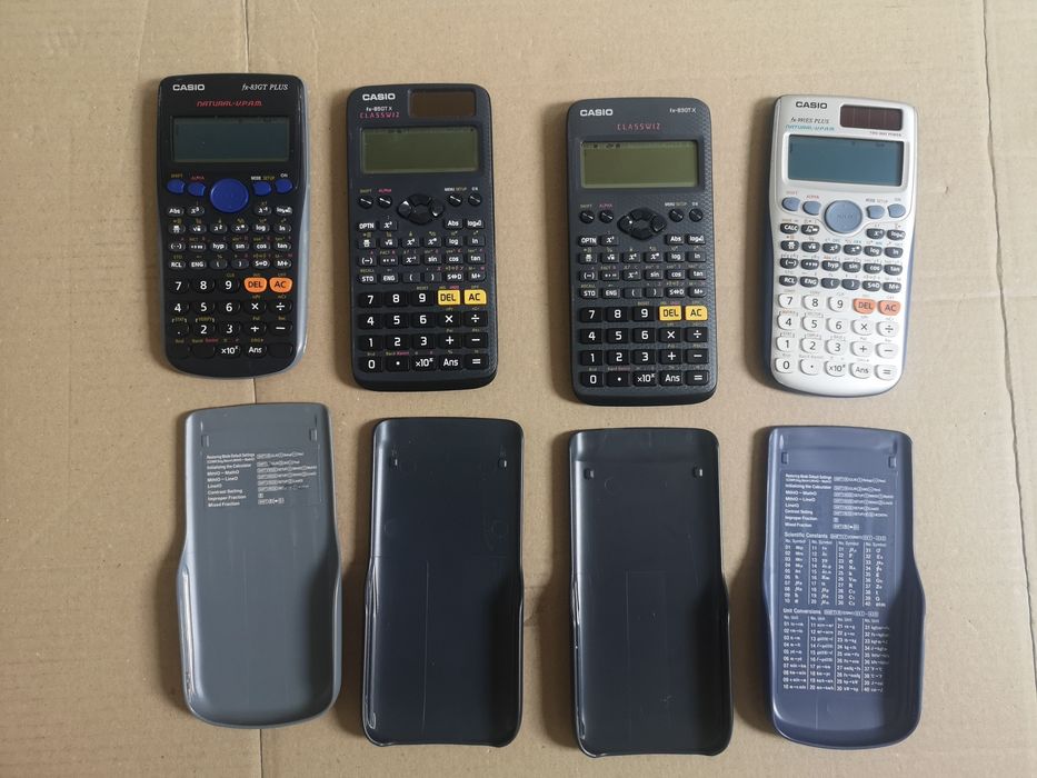Kalkulator naukowy Casio 4 sztuki