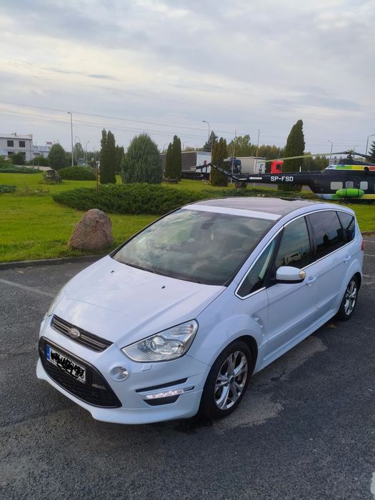 Ford S-Max Ford S-Max 2.0 TDCi DPF Titanium X ,,Biała Perła" stylizowany na  ST