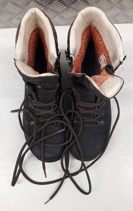 Meindl Mountain Boots.449828763280363522
