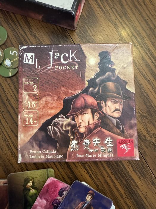 Mr. Jack Pocket jogo de tabuleiro