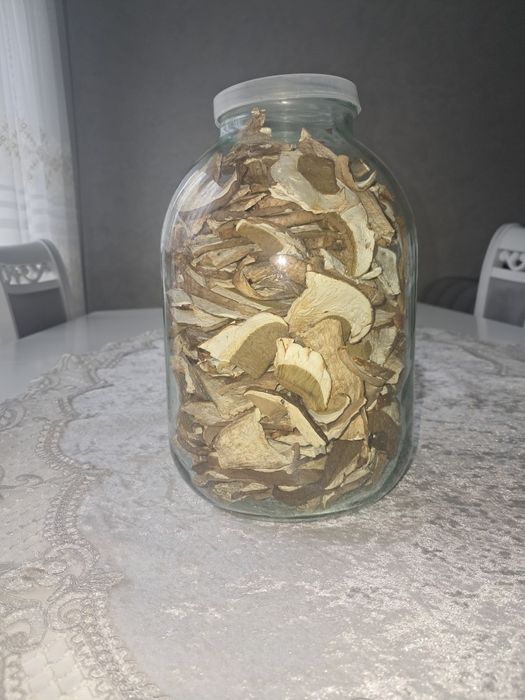 Продам білі гриби