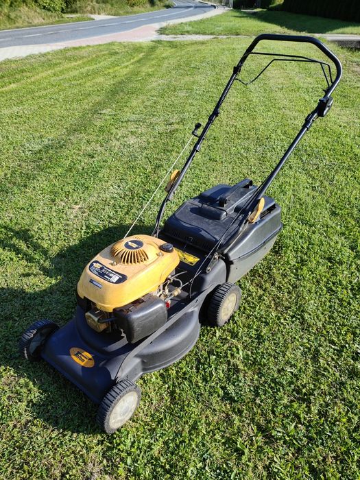 Kosiarka spalinowa z napędem