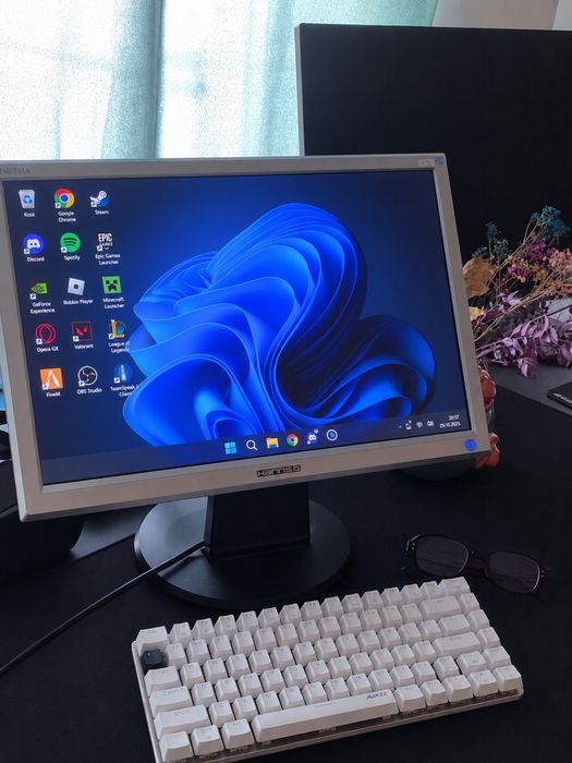 Hanns.G Monitor