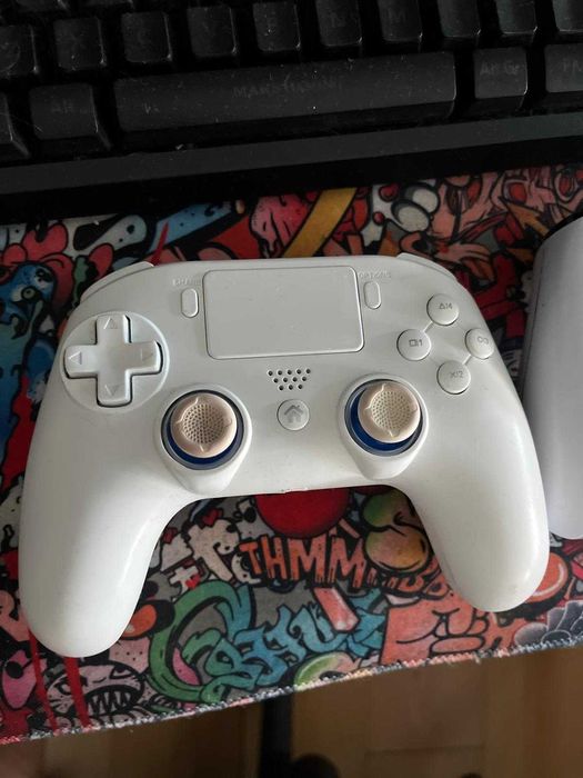 Título: Pack Comandos PS4/PS5: Nacon (C/ Garantia) + DualSense PS5 (P/ Peças)