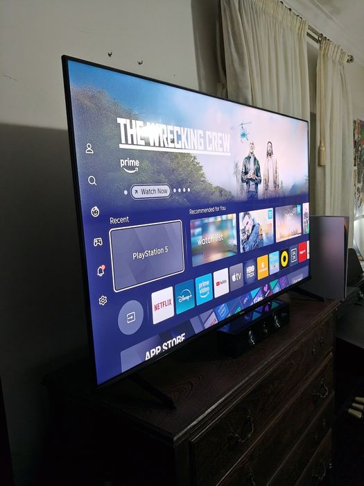 TV Hisense 55" E7NQ QLED 4K Dolby  - na garantia