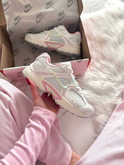 Кросівки Nike V5 RNR White Pink Blue