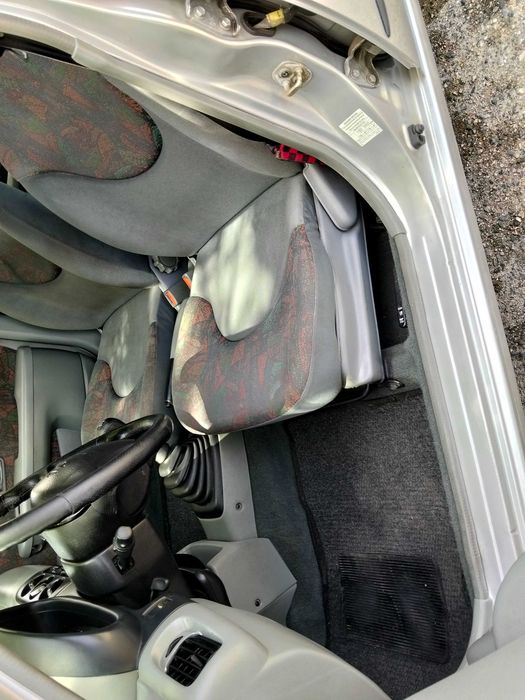 Nissam Micra 16 v. com apenas 86 mil km comprováveis