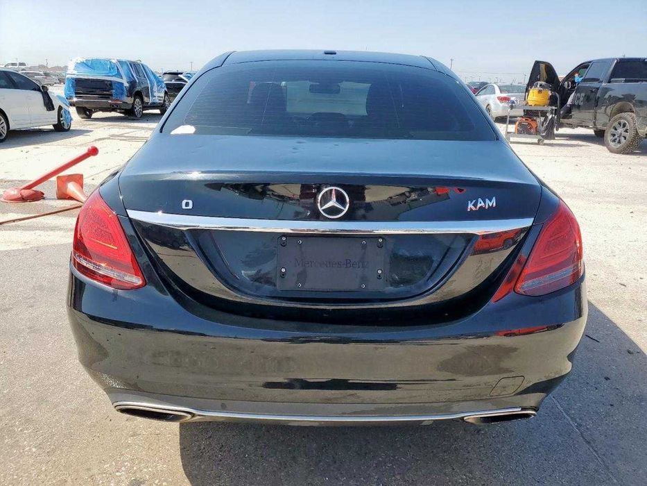 Mercedes Benz C300 2019