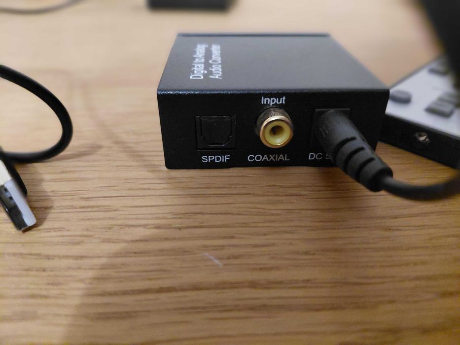 Konwerter Audio DAC (Optyczny Toslink / Coaxial na 2x RCA) do TV