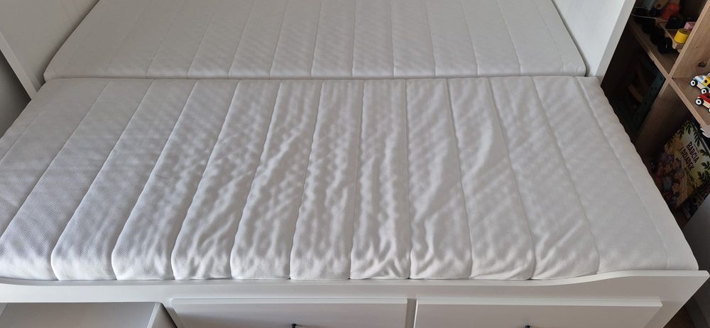 Łóżko HEMNES IKEA 80x200 z materacem + 3 szuflady – białe