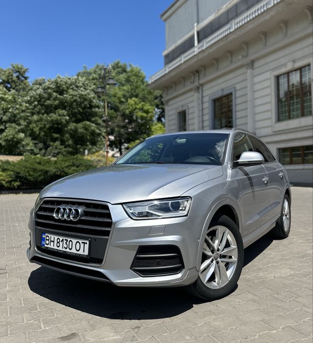В продажі Audi Q3 2015 р