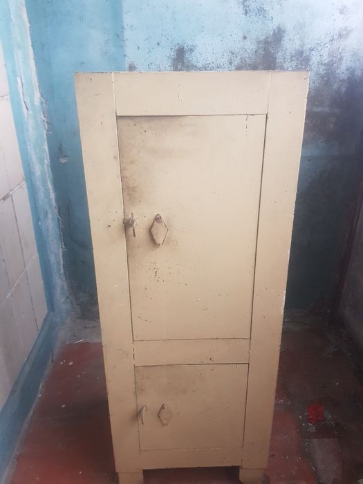 Продам советский сейф