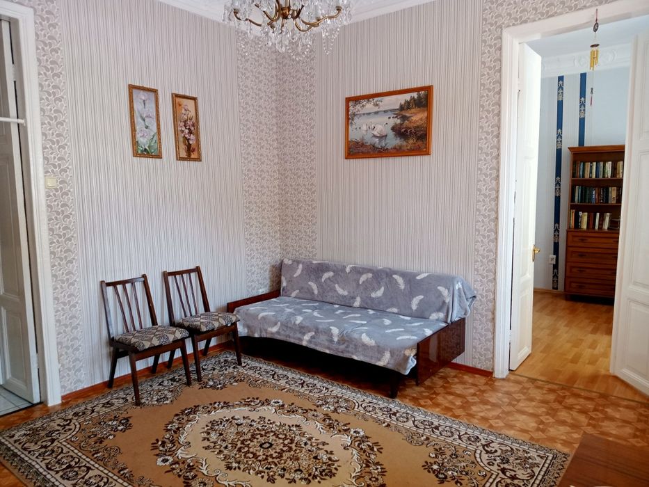 Сдам 2х квартиру в долгосрочную аренду.