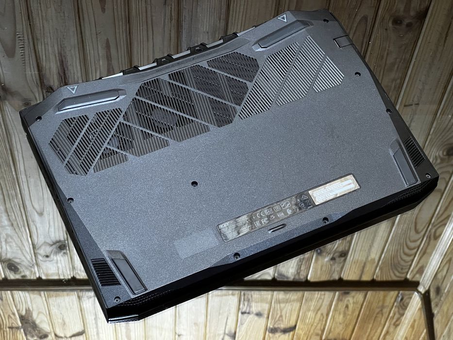 Acer Nitro 5, GTX1650, 16ram, I5 9300h