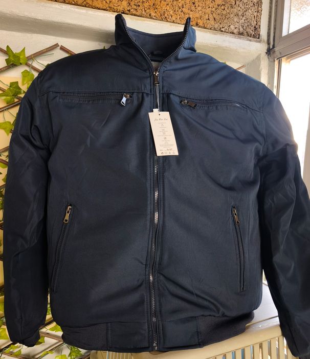 Parka casaco impermeável novo a estrear xxl
xxl 3xl n 52-58
servem par