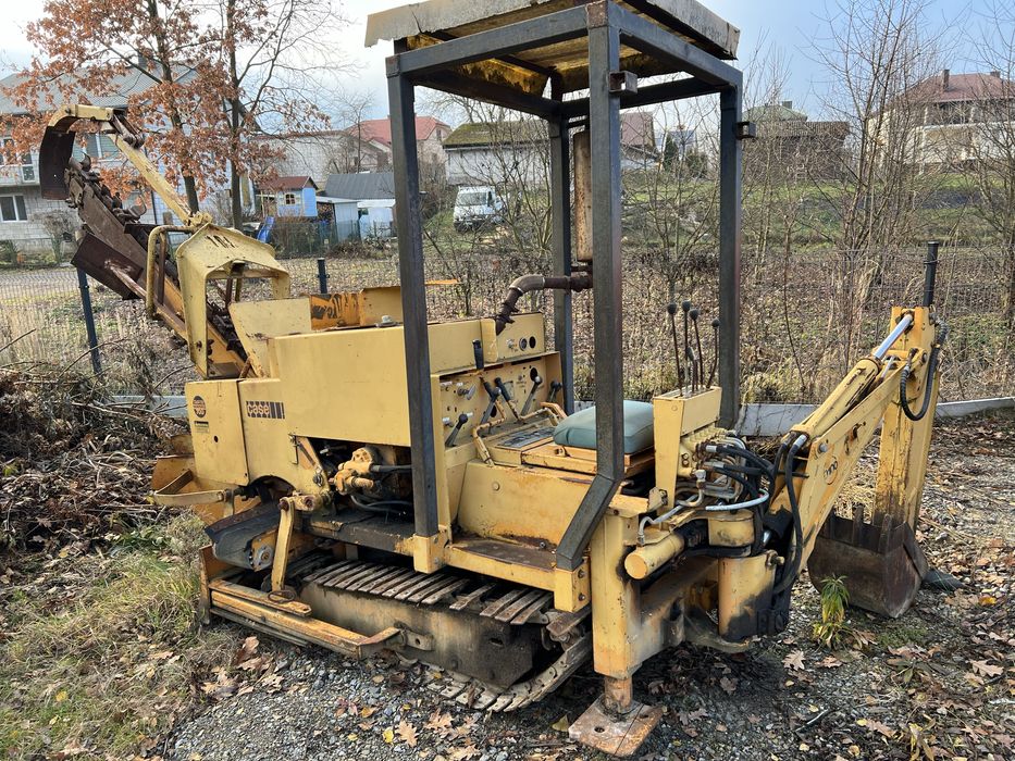 Koparka łańcuchowa Case Davis Taskforce D100