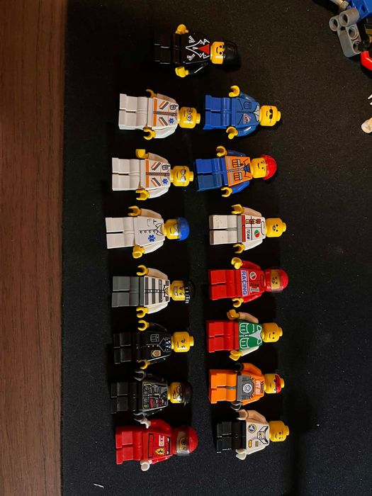 LEGO Minifigurki i akcesoria LEGO Star Wars, City, Knights i inne