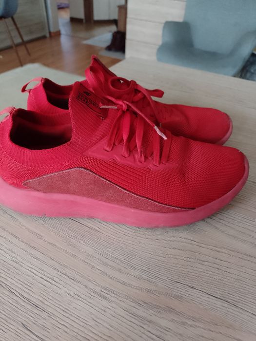 Buty sportowe 4F 40