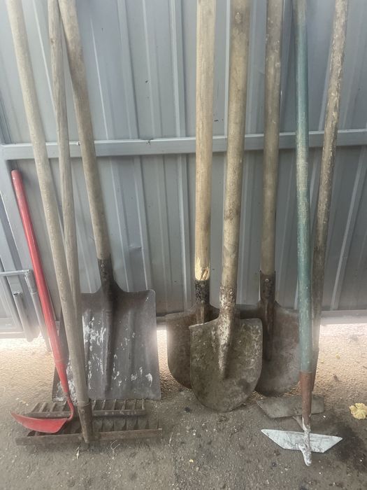 Садовый инструмент