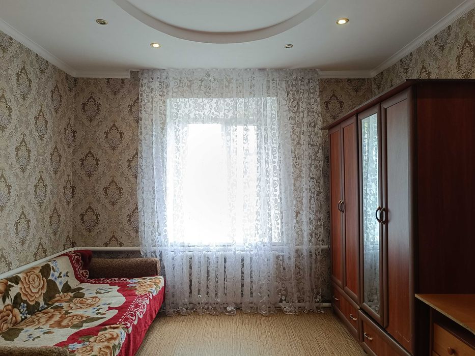 Частина будинку (2житла)кожна зі зручностями,окремий двір вул.Суворова