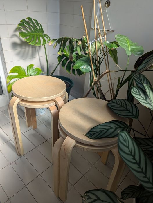 Banco escandinavo tipo IKEA
