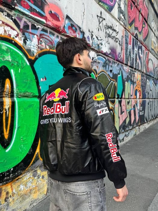 Кожанка Red Bull