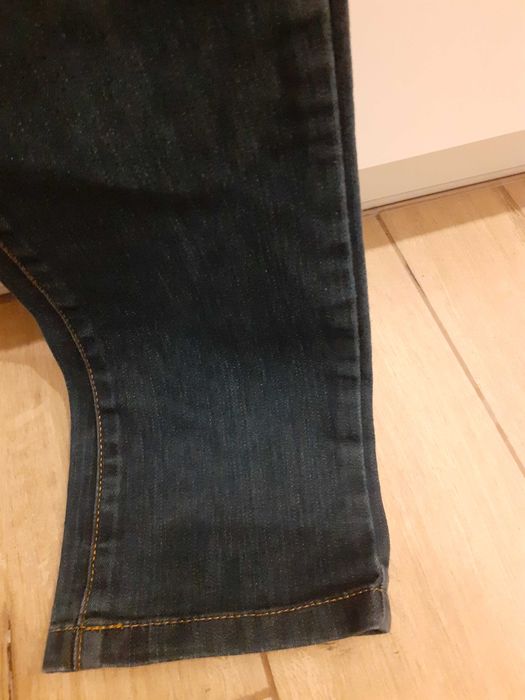 Spodnie jeansowe damskie