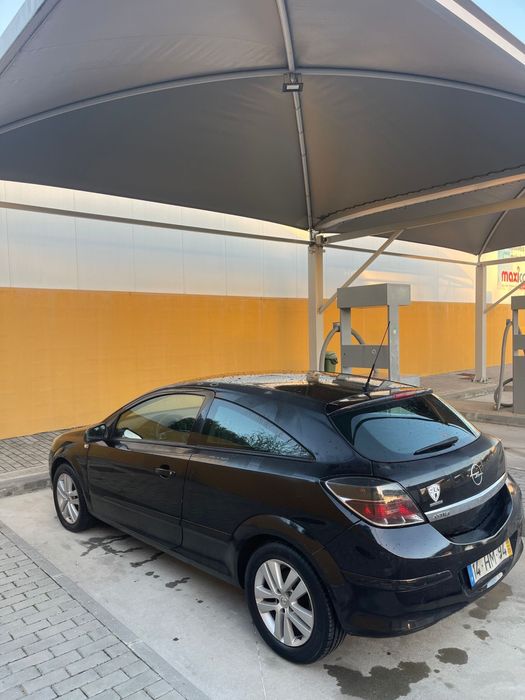 Opel Astra H sport
