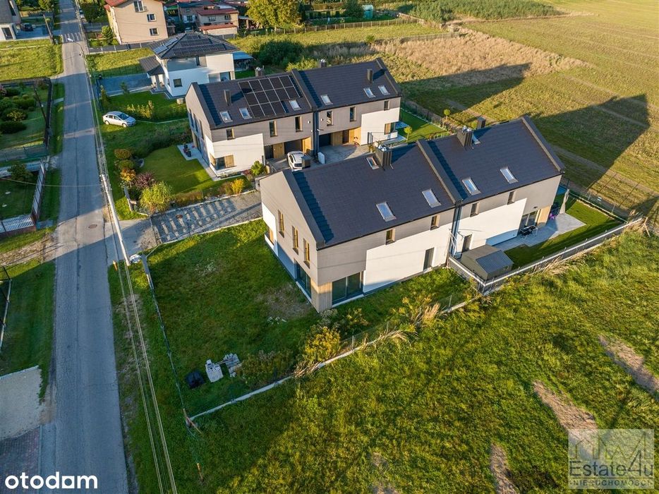 Nowy budynek - Mysłowice Osiedle Ławki