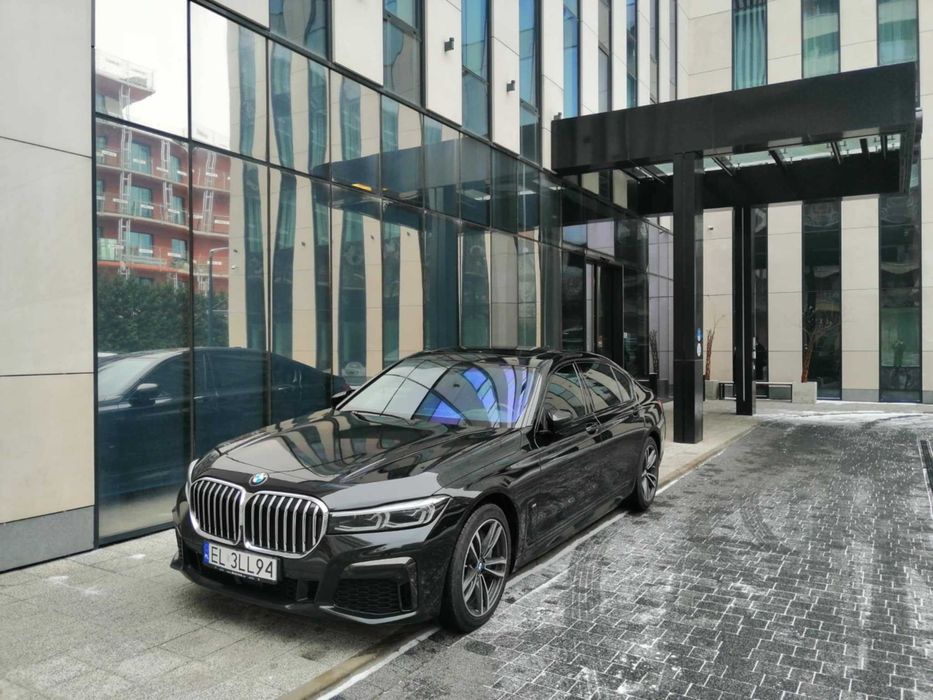 Transport na lotniska wynajem aut z kierowcą - Luksusowe VIP TAXI ŁÓDŹ