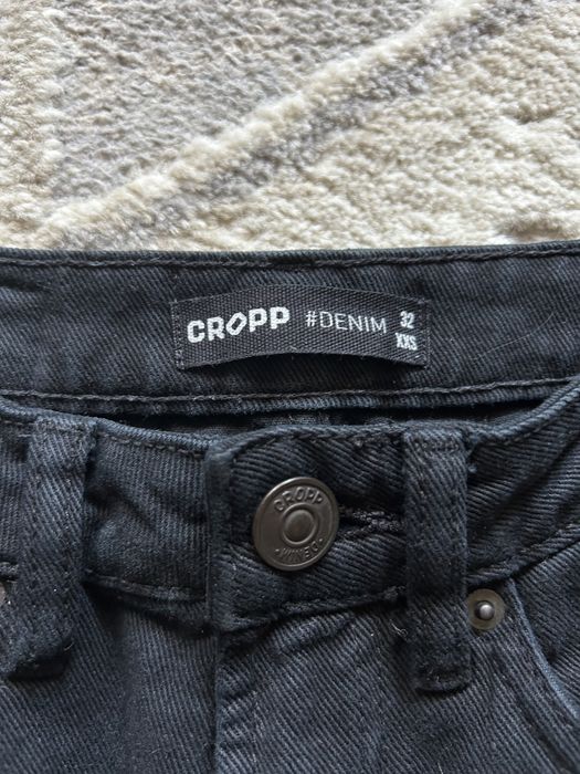 Czarne spodnie - Cropp