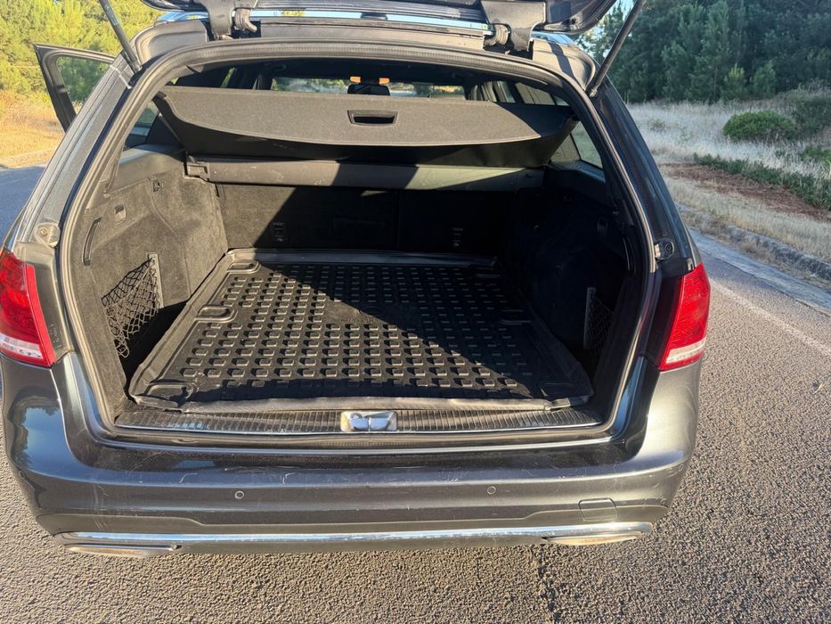 Carrinha Mercedes  Benz E 300