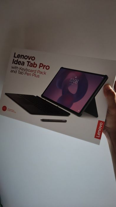 Lenovo idea tab pro (apenas aberta a caixa e ligado a primeira vez) +capa teclado + caneta ecran 12,7"