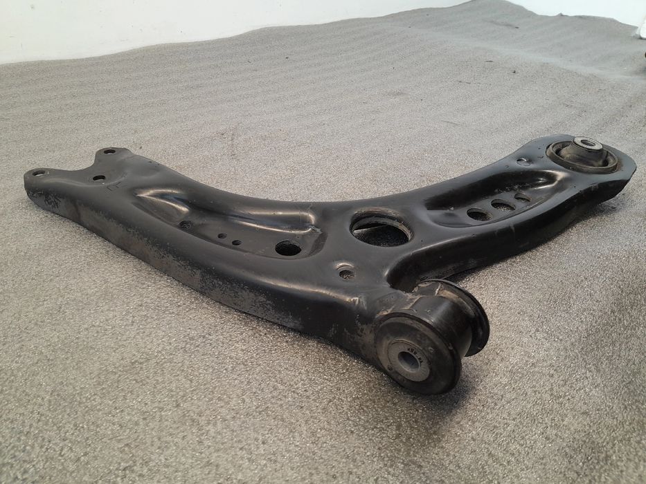 Braço de suspensão frente direito SEAT Leon (5F1)