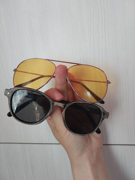 Продам окуляри сонцезахисні та для водіння