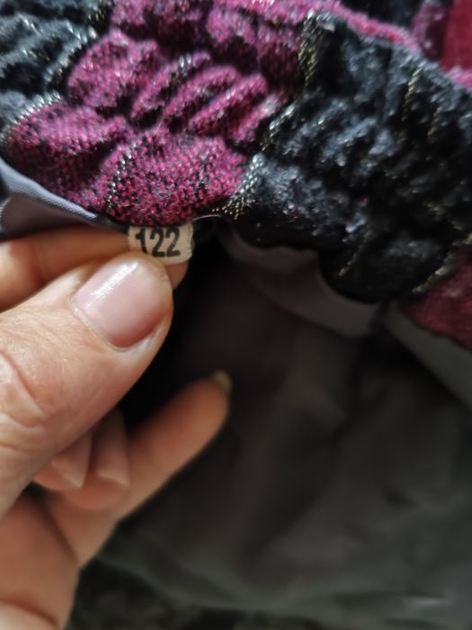 Spódniczka dla dziewczynki rozmiar 122