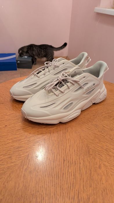 Adidas Ozweego celox