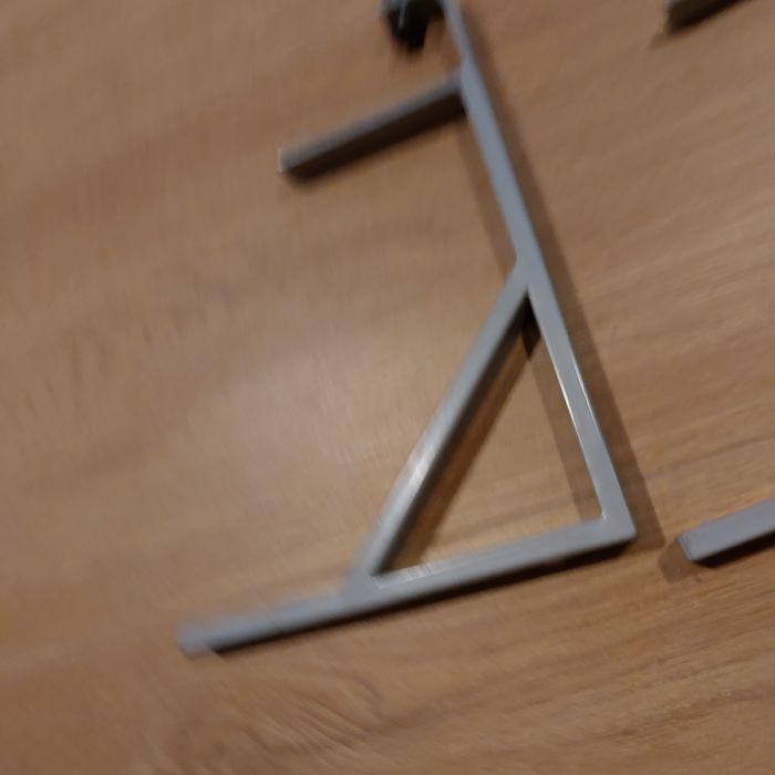 Suporte para prateleiras