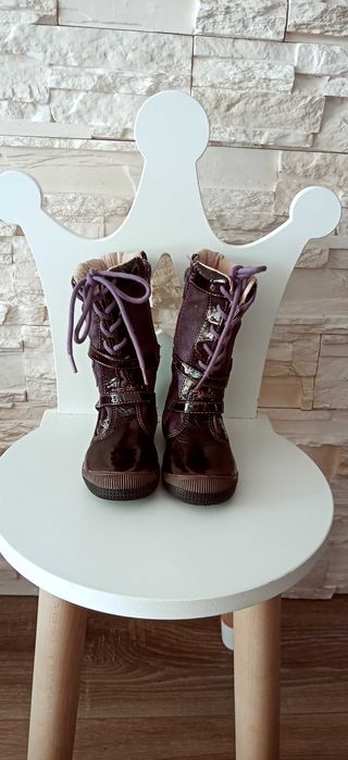Botki długie dla dziewczynki fioletowe nieocieplane r. 24