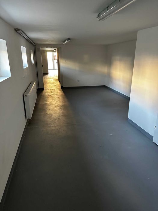 Wynajmę lokal 100m2