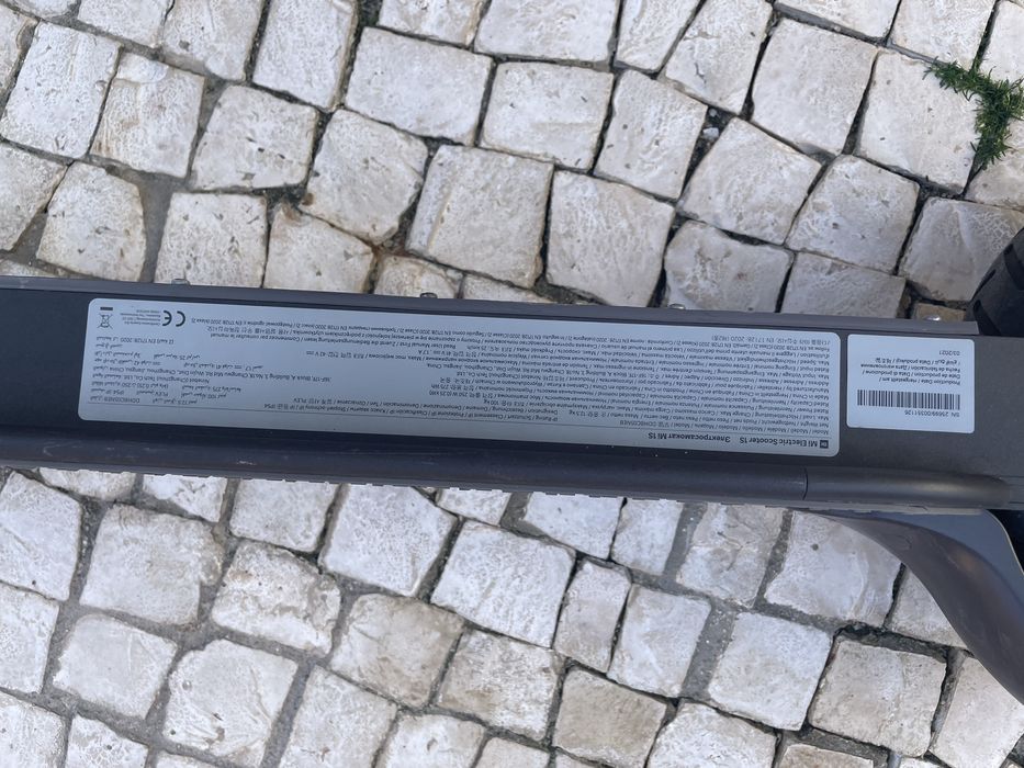 Xiaomi Mi Electric Scooter 1S – Apenas 447km (Como Nova)