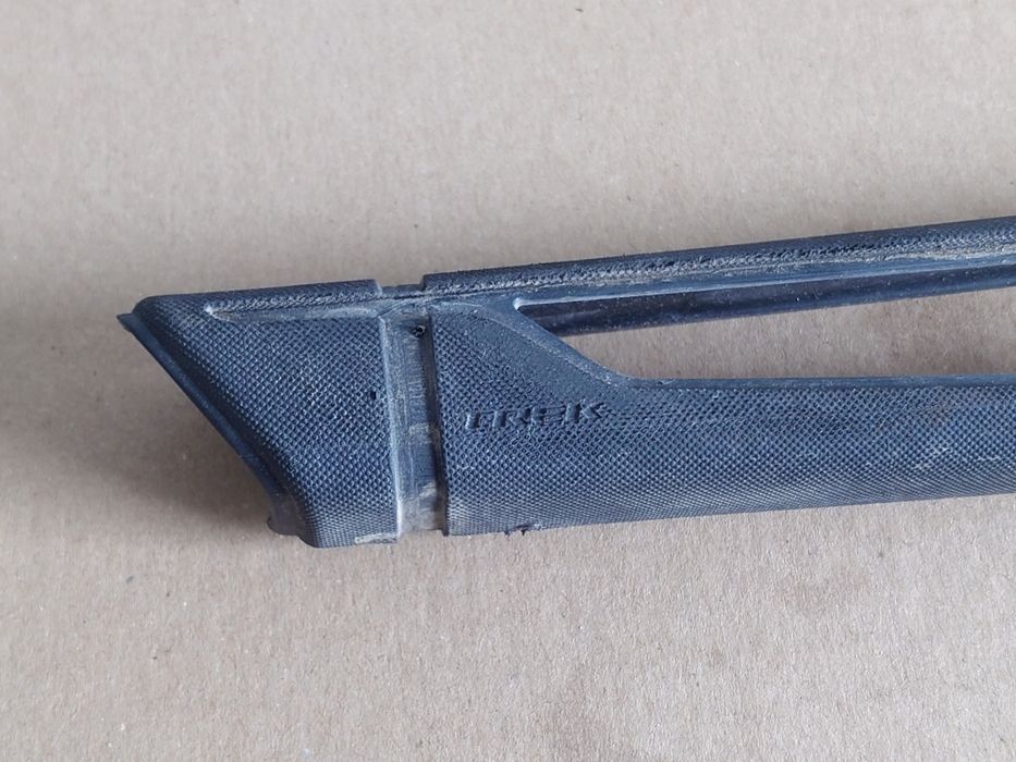 Osłona plastikowa na ramę Trek