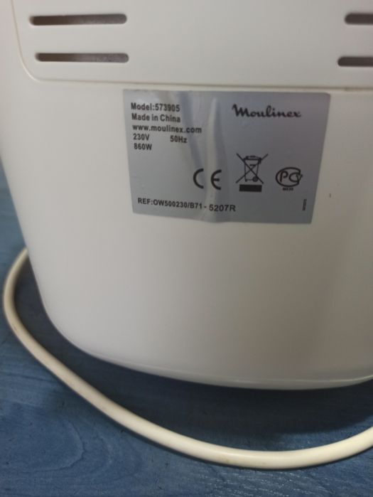Продается хлебопечка Moulinex Home Bread.