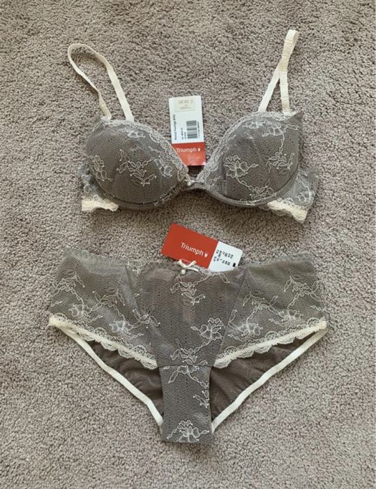 Шикарный набор комплект Triumph размер S-75B